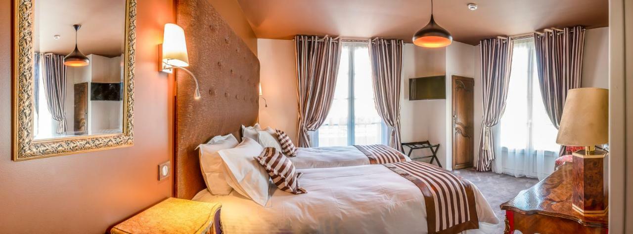 Brit Hotel Privilege Lisieux - La Villa Des Arts Экстерьер фото